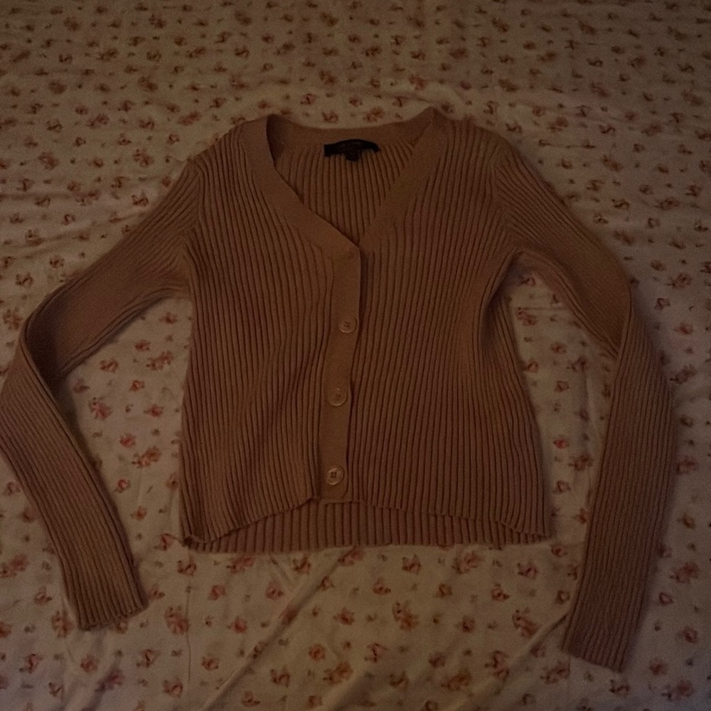Woman’s Cardigan